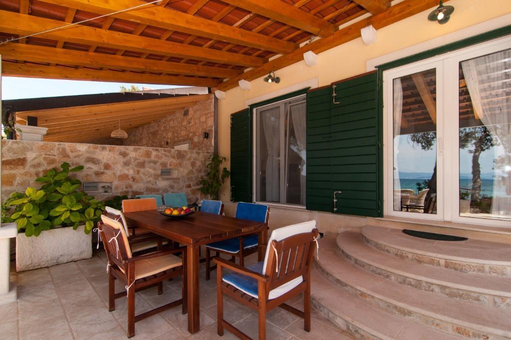 Strandvilla mit Pool, Segelboot & Liegeplatz – Mirca, Insel Brač in Duderstadt - Bild 5
