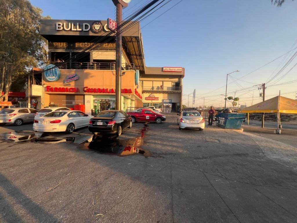 LOCAL EN RENTA SOBRE PERIFERICO NUEVO Y CAMINO MATATLAN en Guadalajara (GDL) - Imagen 5