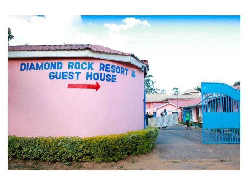 Diamond Rock Resort in Kenya - Image 1