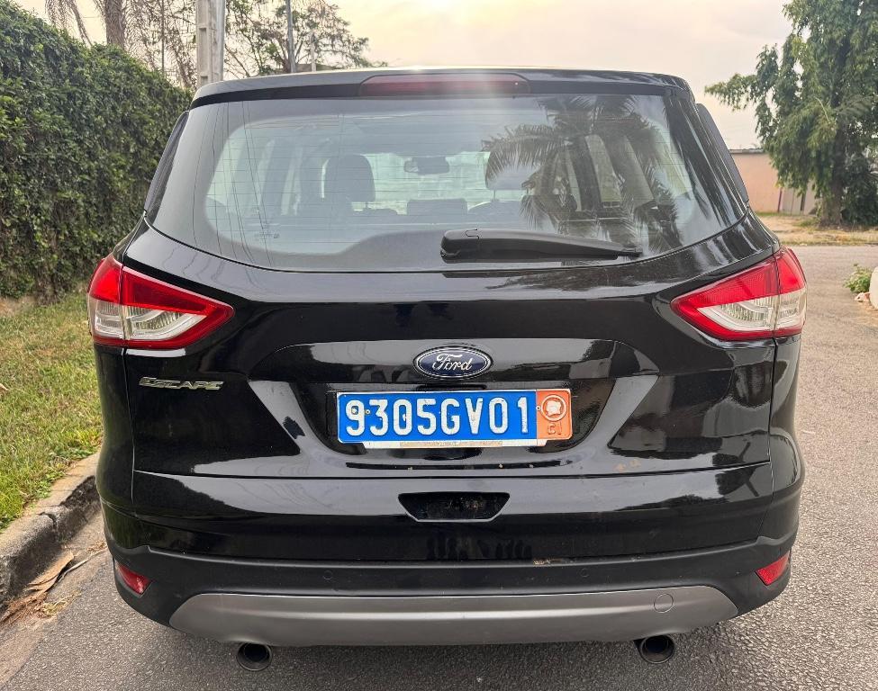 Ford Escape 2016 à Abidjan - Photo 2