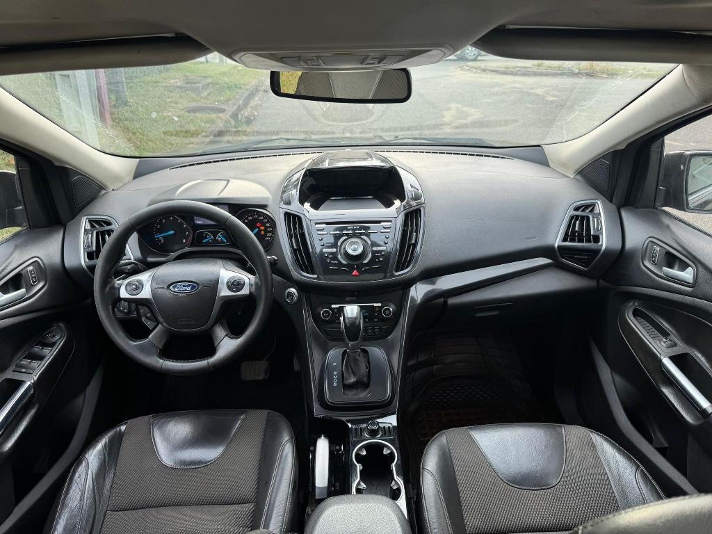 Ford Escape 2016 à Abidjan - Photo 6