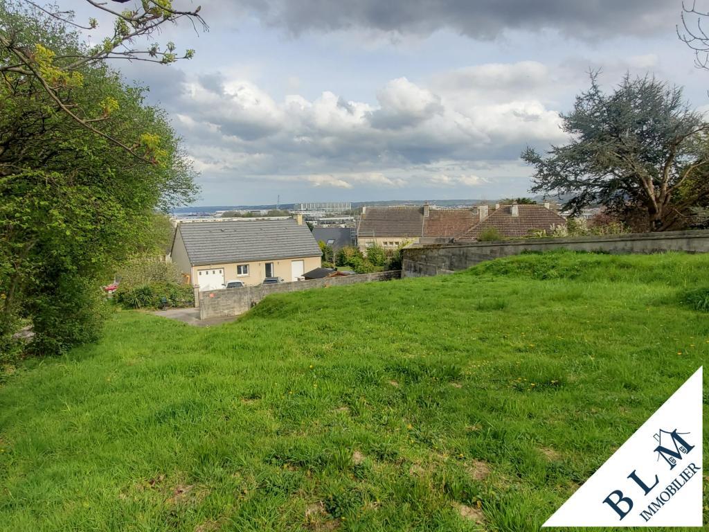 Terrain constructible à Cherbourg-Octeville - Photo 1