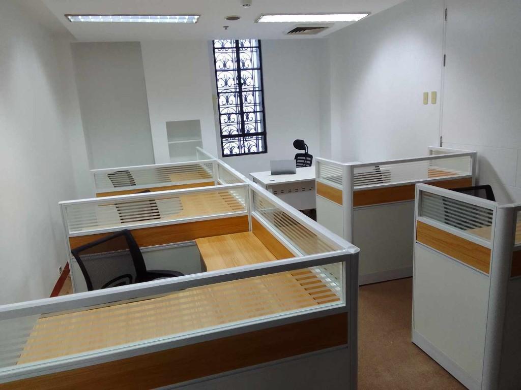 READY MADE L-TYPE CUBICLE PARTITION in Bignay - Image 3
