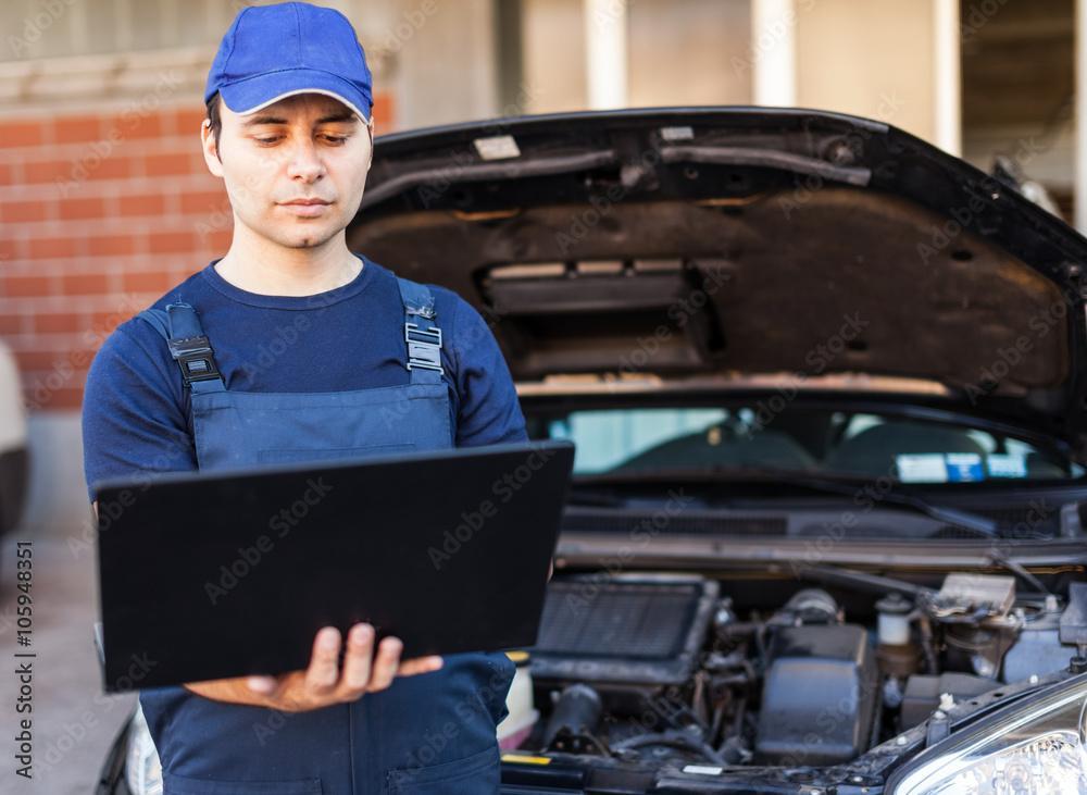 SPECIALIST IN AUTOMOTIVE REPAIR, KEY FOB & COMPUTER PROGRAMMING in Columbus - Image 3