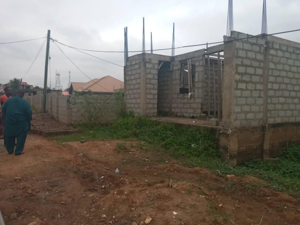 *HALF PLOT, CHAMBER & HALL SELF CONTAIN WITH STOREY FOUNDATION in Ghana - Image 5