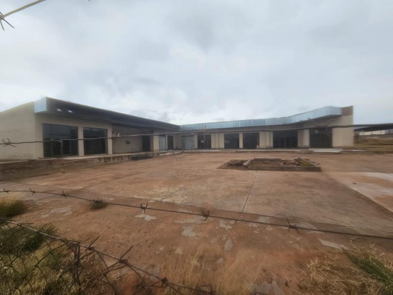 Commercial 1002-ref-1209 for Rent in Ha-Rabali, Ha-Rabali in Louis Trichardt - Image 1