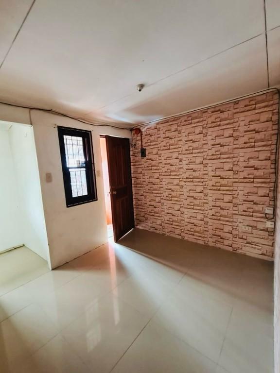 RUSH SALE! ROW HOUSE, CLEAN TITLE! in Lipa - Image 3