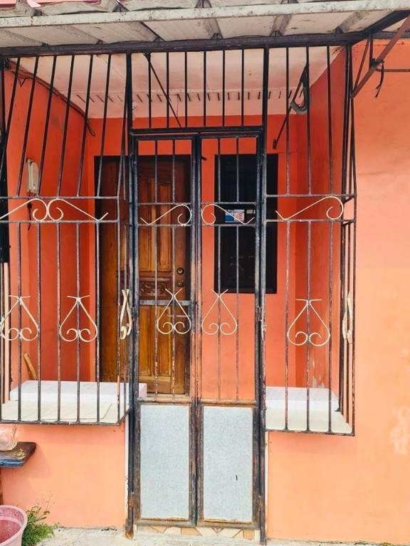 RUSH SALE! ROW HOUSE, CLEAN TITLE! in Lipa - Image 2