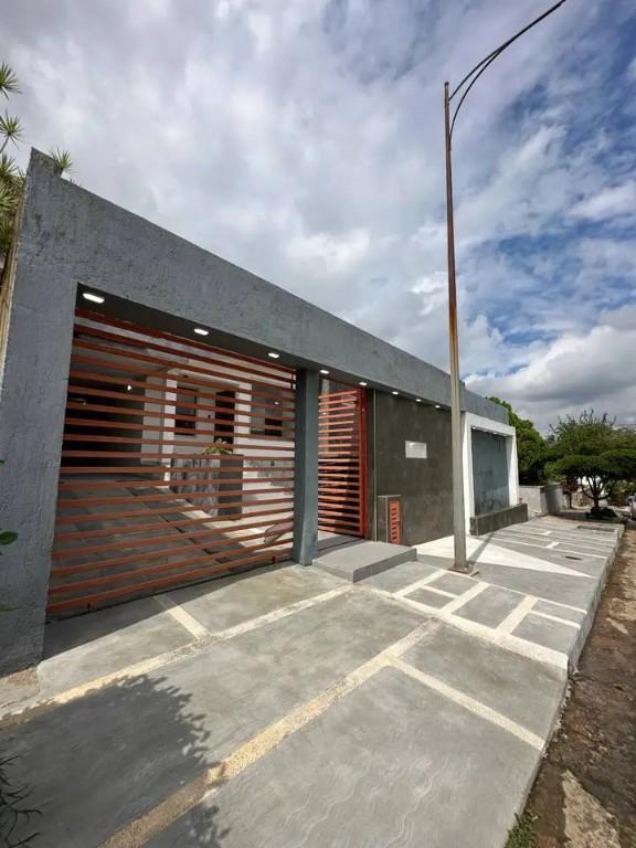 Hermosa casa en el trigal Norte Valencia en Guacara - Imagen 3