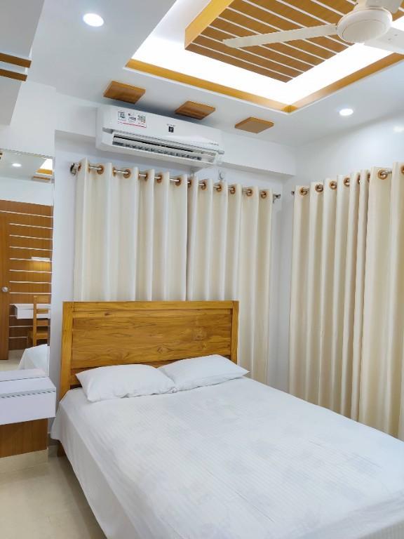 Comfort 3 Bedroom Apartment Rent in Bashundhara R/A,Dhaka in Bangladesh - Image 2