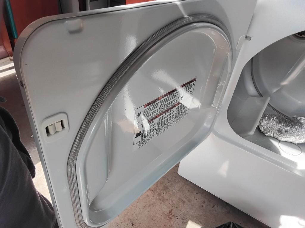 For Sale Maytag Washer & Dryer Set – Good Condition! in Springfield - Image 9