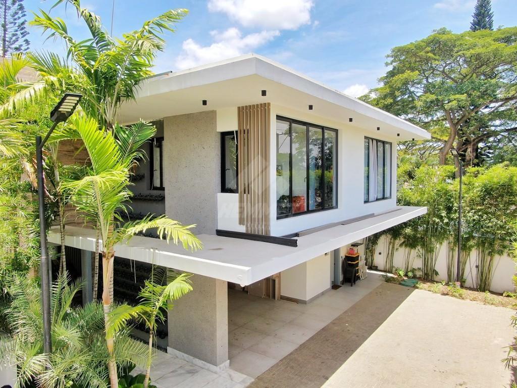 MANSION MODERNA CON PISCINA Y PATIO EL COPAL SANTIAGO en Gurabo al Medio - Imagen 10