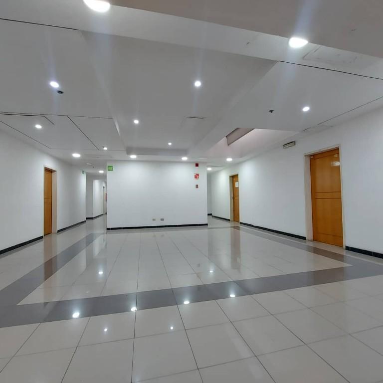 LOCAL CC REGINA EN VENTA en Lecherías - Imagen 4