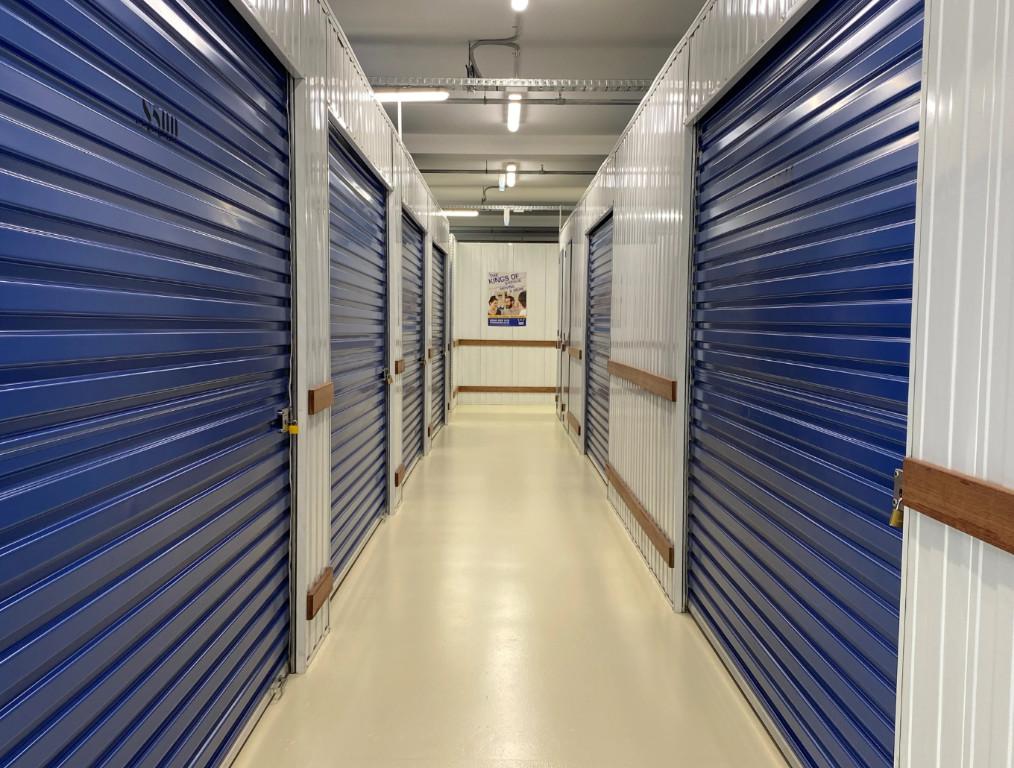 Storage King Henderson in North Shore - Image 4