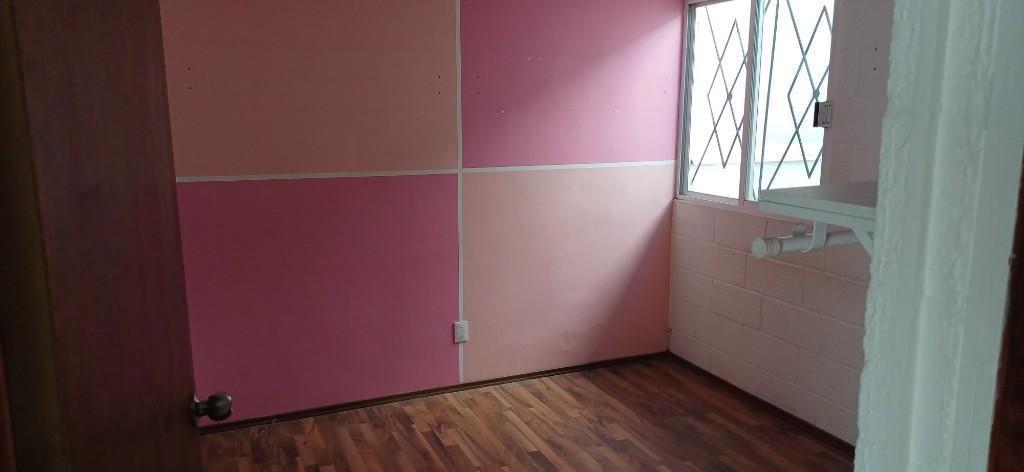 CASA DUPLEX EN RENTA en La Colmena - Imagen 1