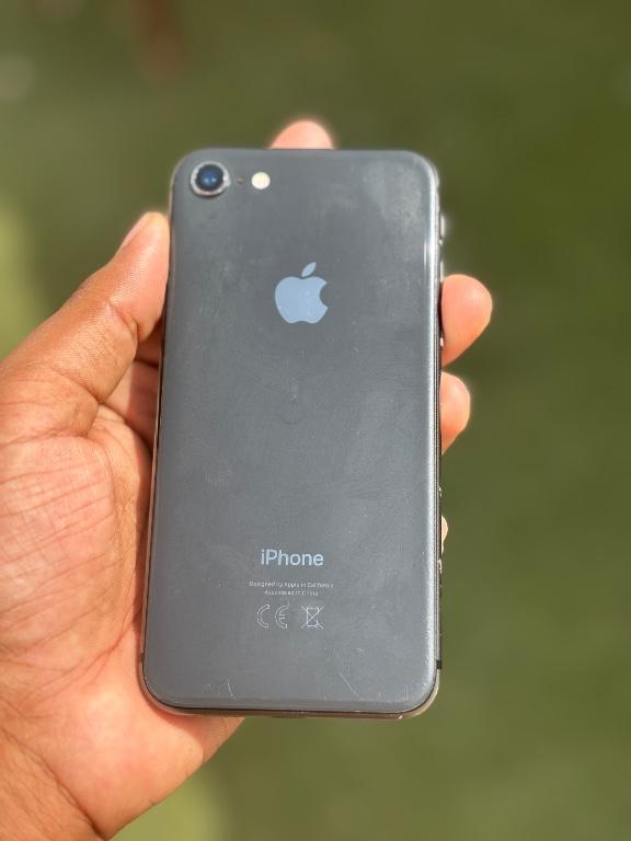 For Sale iPhone 8 – Excellent Functioning Device in Jeddah - Image 2