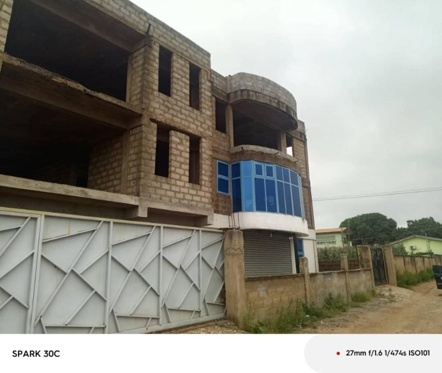 *WAREHOUSE RENTAL AT ADENTA* in Madina - Image 4