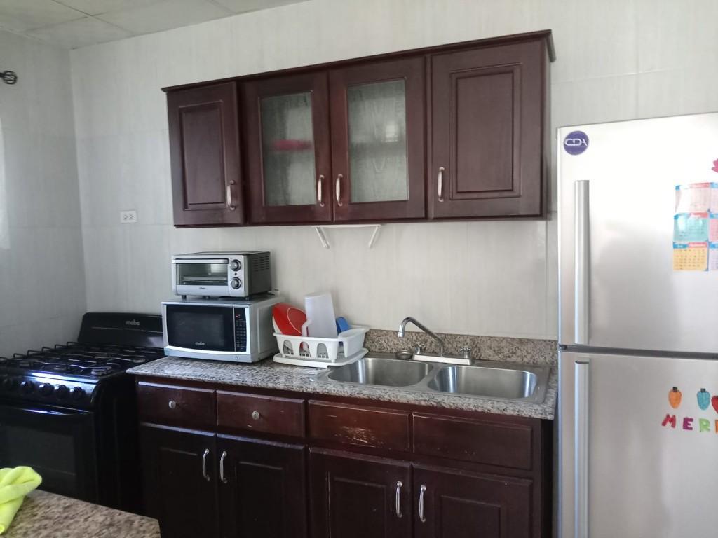 ALQUILER APARTAMENTOS en Panamá - Imagen 4