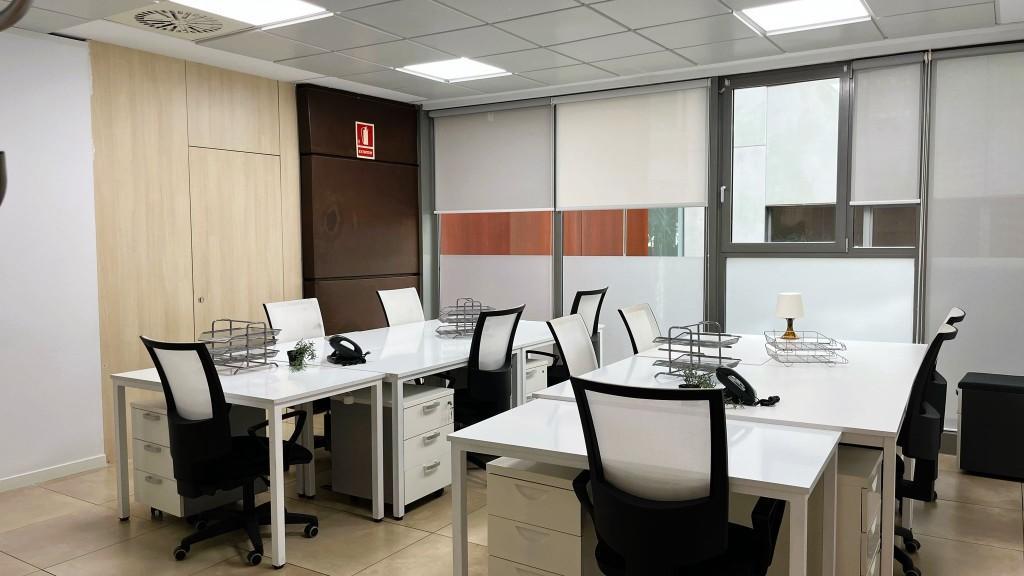 PUESTO COWORKING en Camas - Imagen 6