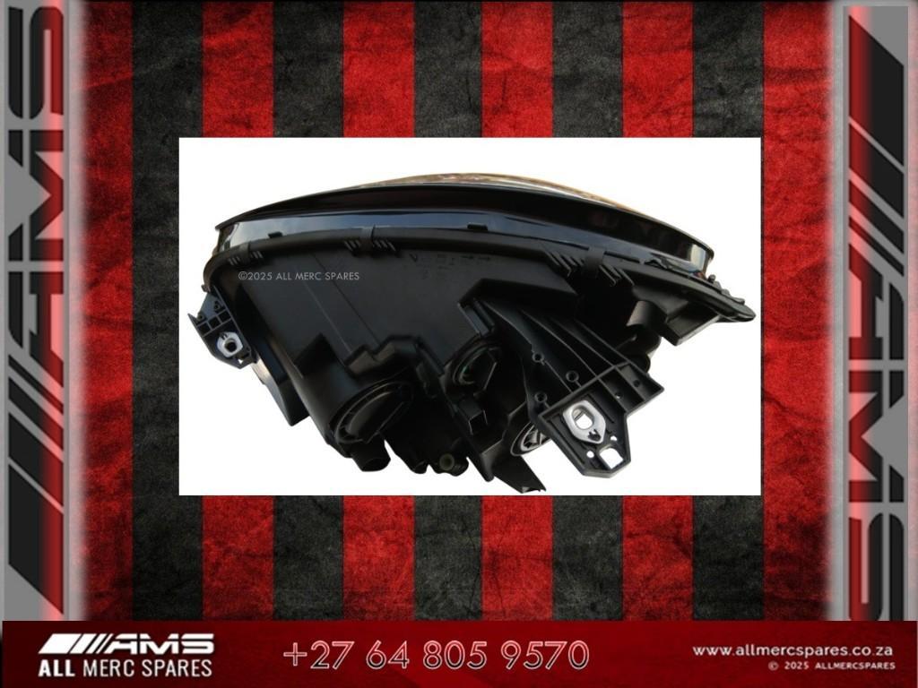 NEW MERCEDES W156 MULTI-BEAM RIGHT HEADLIGHT – (SUBJECT TO AV in South Africa - Image 2