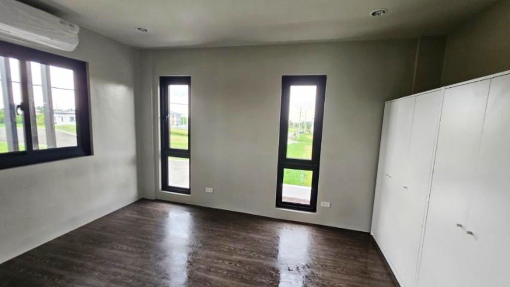 Brand New 5BR Semi-Furnished House For Rent at Venare Nuvali in Taguig - Image 2