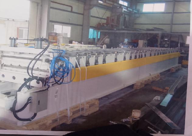 Roof Sheet Making Machine Roll Forming Machine in Saudi Arabia - Image 4