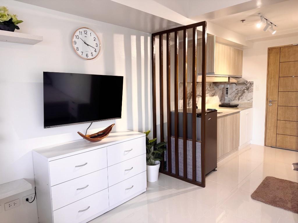 Taft East Gate for RENT in Studio for RENT in Cebu City in Consolacion - Image 4