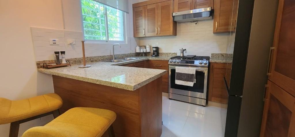 EN RENTA APARTAMENTO AMUEBLADO EN SANTIAGO en Constanza - Imagen 9