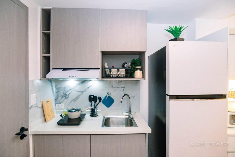 Arc Towers Cebu for RENT Studio Labangon, Cebu City in San Jose - Image 3