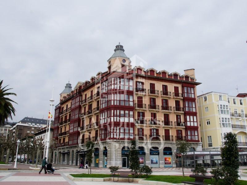 APARTAMENTO - CENTRO en Castro Urdiales - Imagen 1