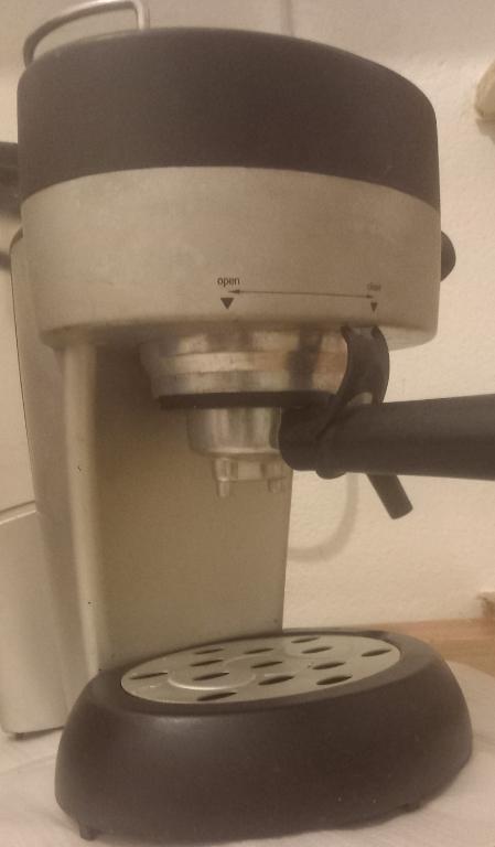 Cafetera casera expres en León - Imagen 1