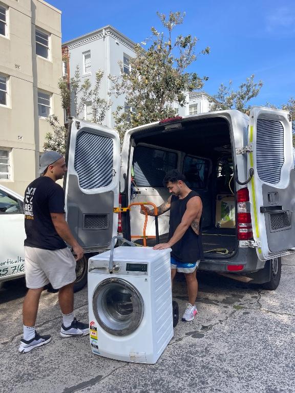 Straw Hats Removalist Sydney – Local & Interstate Moves with Pro in Kingsford - Image 17