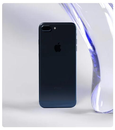 iPhone 8 Plus | Control Z in Gurgaon - Image 1