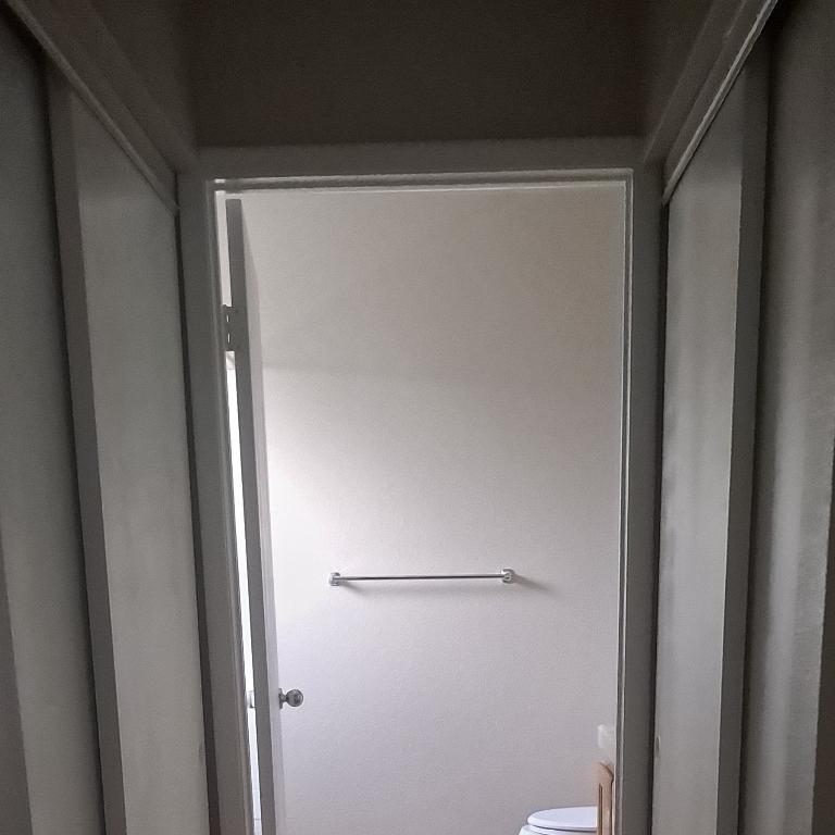CONDO FOR RENT 1500 rent . 1500 deposit in Spring Valley - Image 5