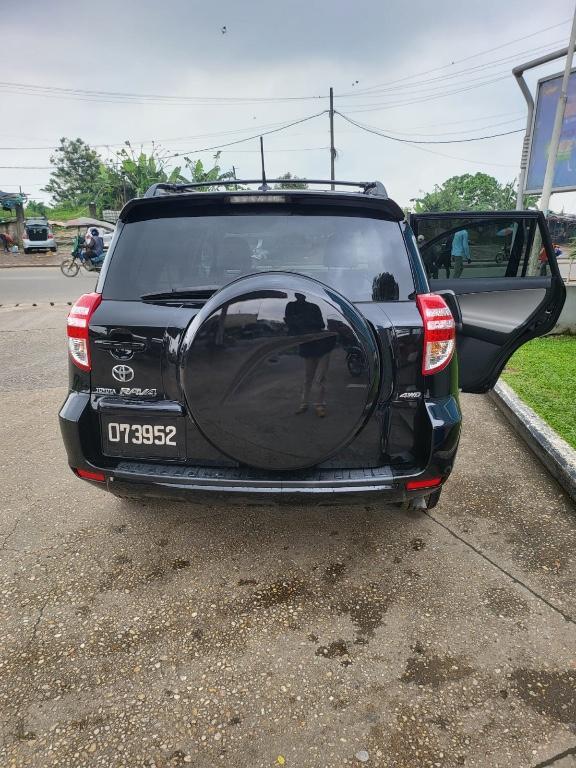 Toyota Rav4 Model 2010 occasion USA à Yaoundé - Photo 4