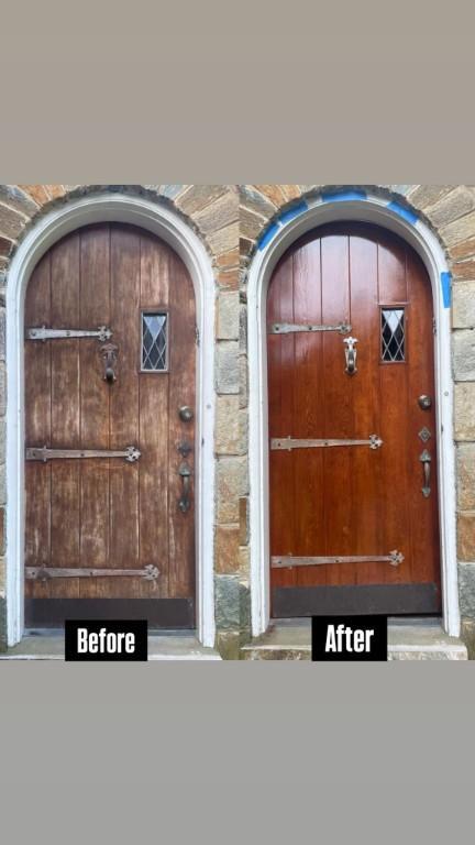 ِDoor Refinishing Miami in United States - Image 2