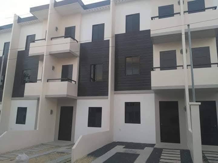 MULBERRY DRIVE TALAMBAN CEBU CITY RENT TO OWN TOWNHOUSE in Consolacion - Image 5