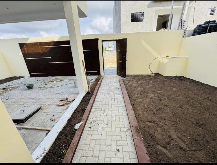 SPÉCIAL VENTE ABATTA RÉSIDENTIELLE en Côte d’Ivoire - Photo 4