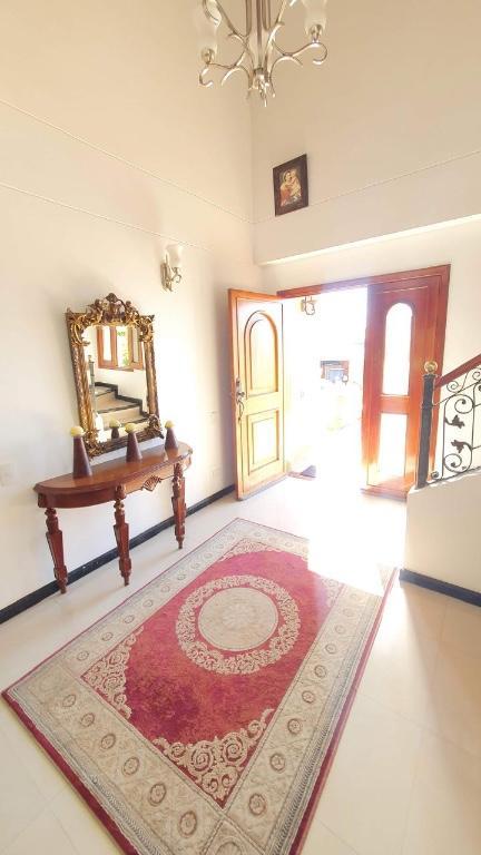 VENTA CASA RUITOQUE CONDOMINIO. COLINA DE YERBABUENA en Colombia - Imagen 2