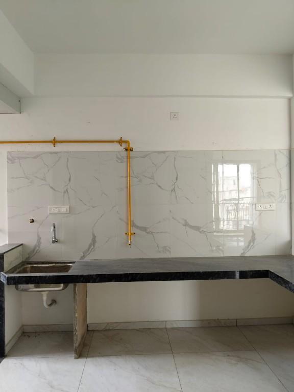 2 BHK Flat For Rent In Thaltej in Sarkhej - Image 5