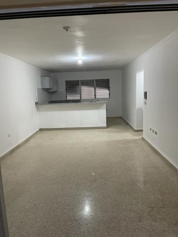 APARTAMENTO EN ALQUILER EN RENACIMIENTO en la República Dominicana - Imagen 1