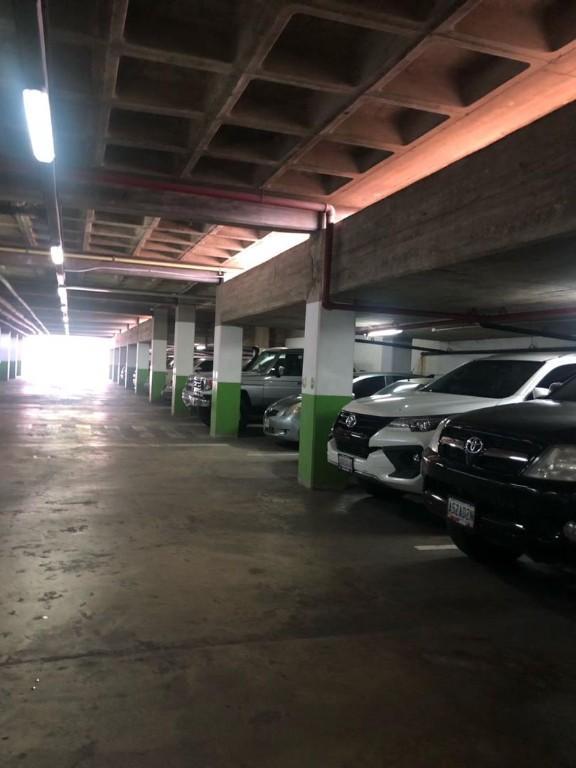 Local en venta en exclusivo Centro Empresarial de Lechería en Lecherías - Imagen 10