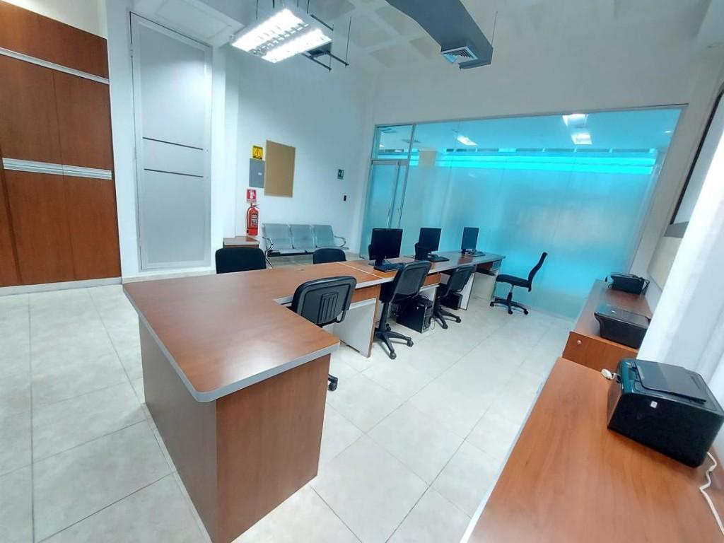 Local en venta en exclusivo Centro Empresarial de Lechería en Lecherías - Imagen 6