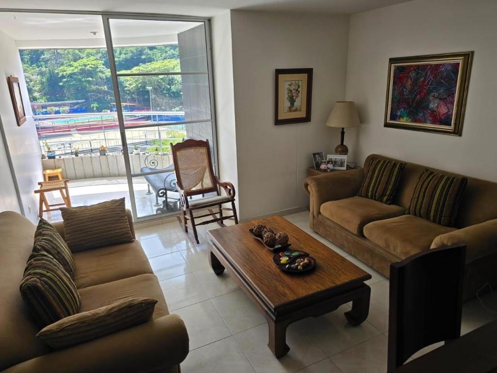 VENTA APARTAMENTO PRADO. EDIFICIO SIERRA ALTA en Bucaramanga - Imagen 2