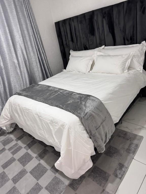 FULL ACCOMMODATION in Bedfordview - Image 3
