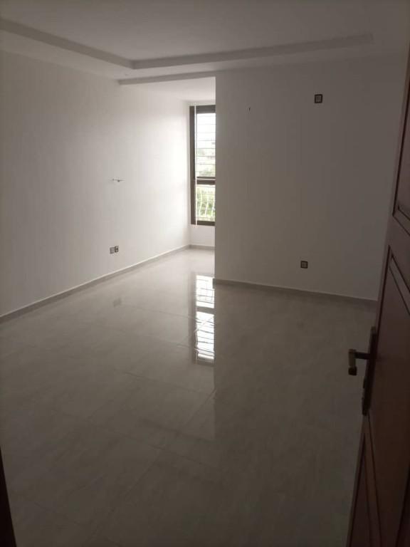 Duplex haut standing à vendre au Cameroun - Photo 13