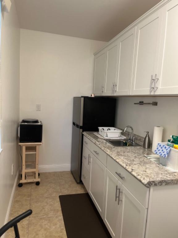 Beautiful Efficiency for Rent in Kendall Area! in Hialeah - Image 5