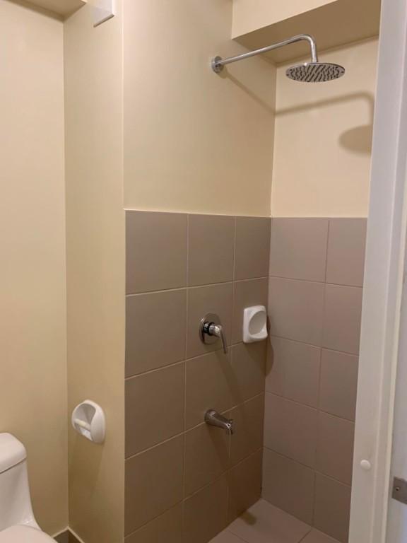 PASALO CONDO FOR SALE IN TAGUIG CITY - STUDIO UNIT in Bayanan - Image 9