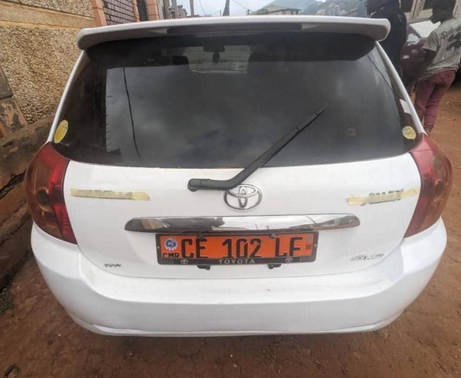 TOYOTA COROLLA RUNX au Cameroun - Photo 6
