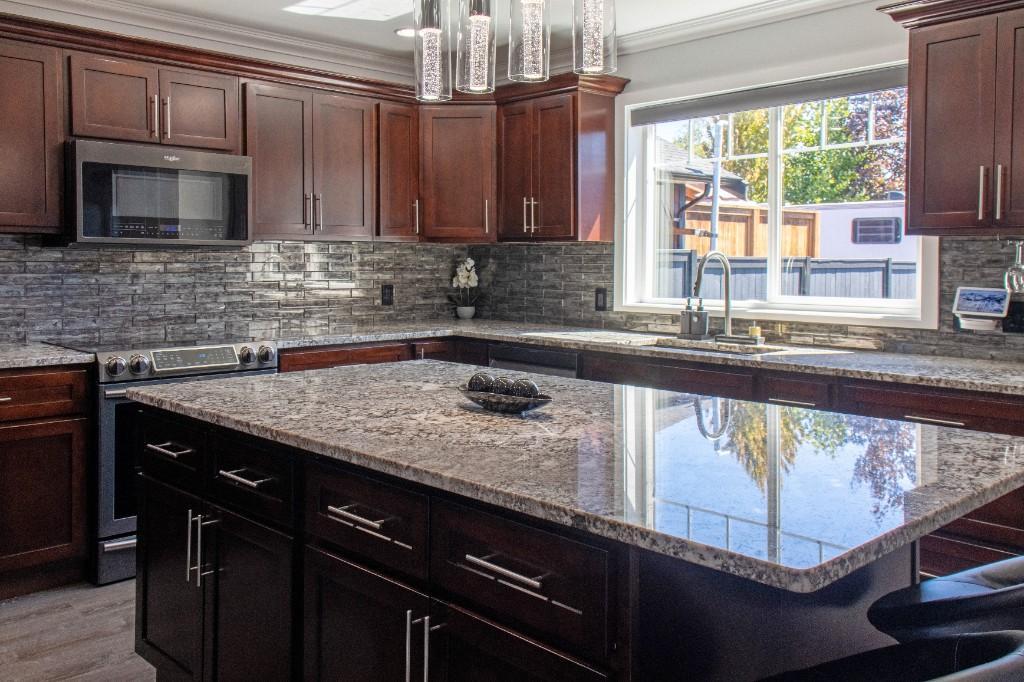 Where Design Meets Comfort in Courtenay - Image 12